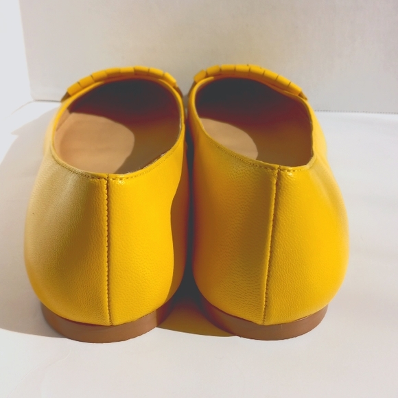 TALBOTS LEATHER  FLATS - Picture 3 of 6